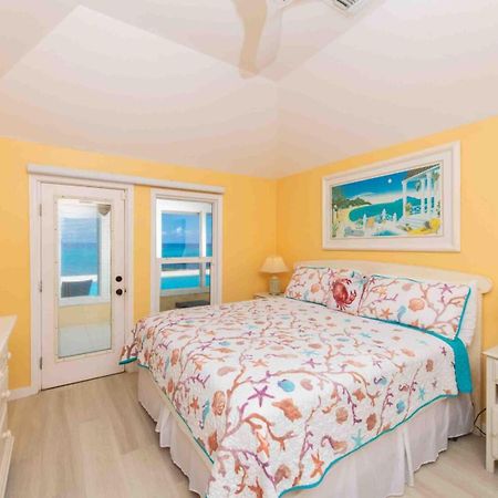 Thatch Hill - Renovated Beach House With Pool, Short Walk To The Rum Point Club Driftwood Village Buitenkant foto