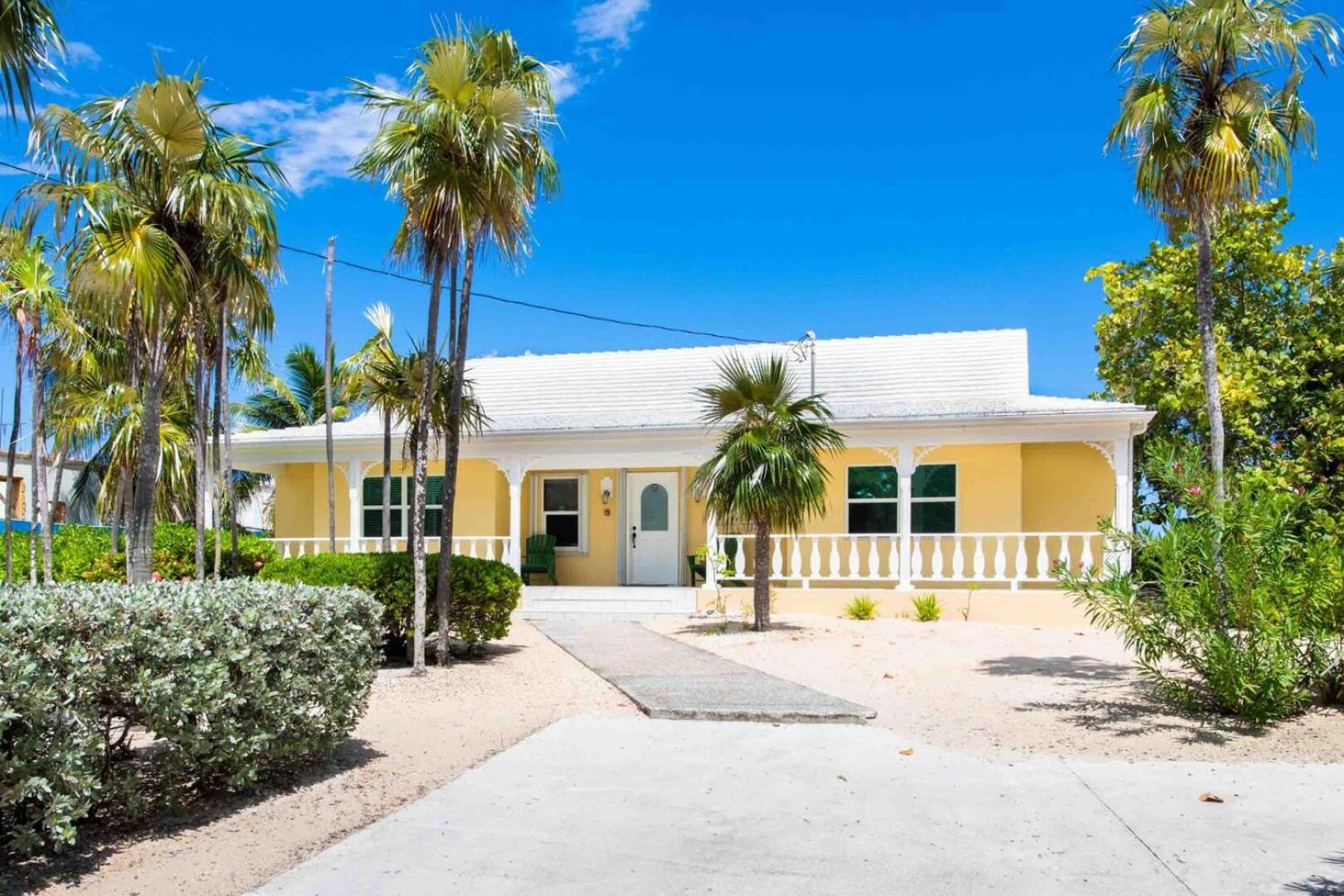 Thatch Hill - Renovated Beach House With Pool, Short Walk To The Rum Point Club Driftwood Village Buitenkant foto