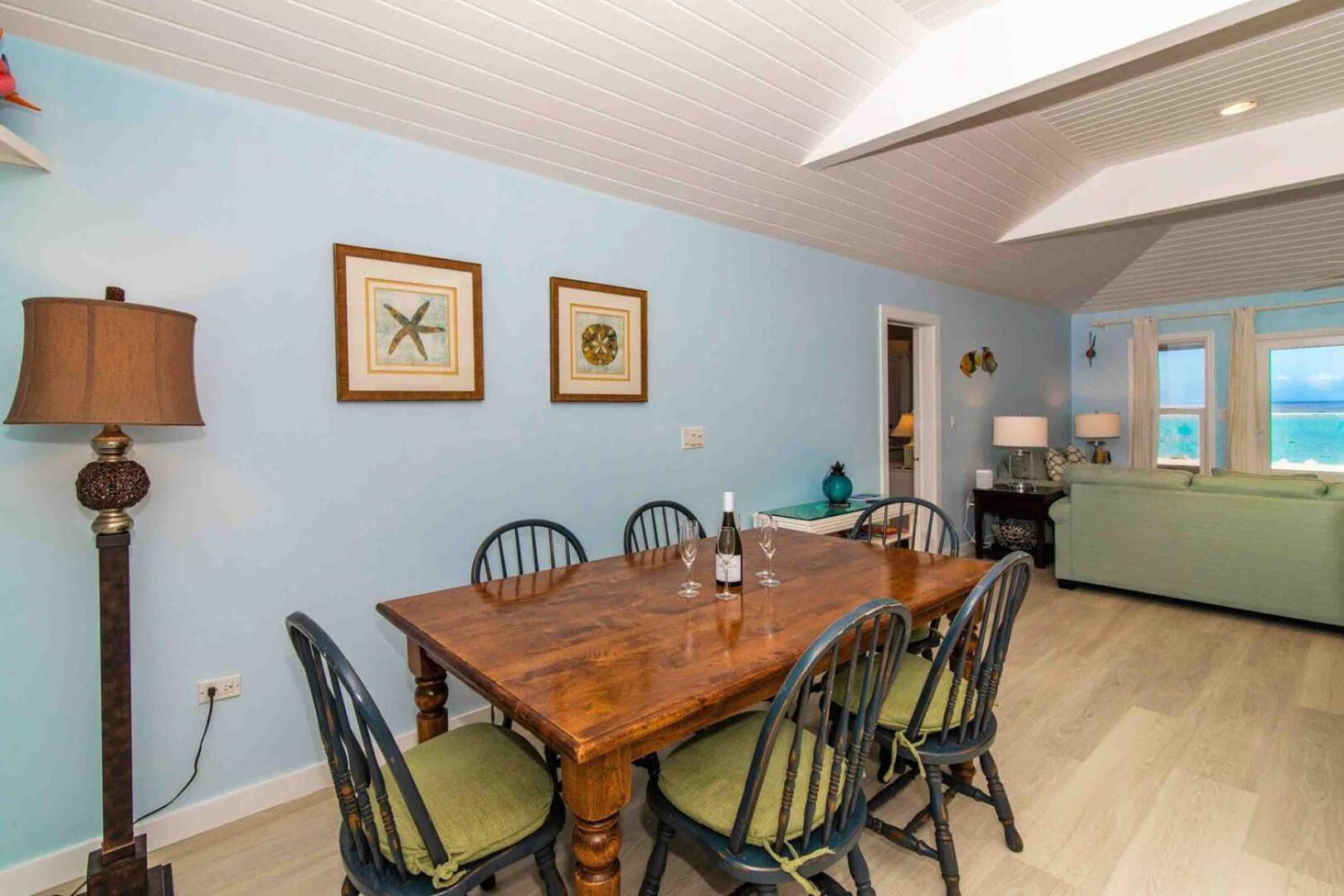 Thatch Hill - Renovated Beach House With Pool, Short Walk To The Rum Point Club Driftwood Village Buitenkant foto