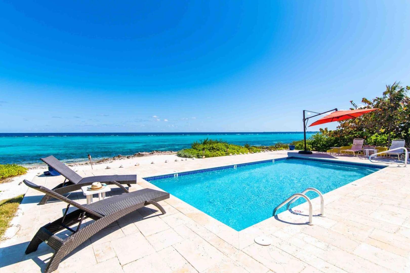 Thatch Hill - Renovated Beach House With Pool, Short Walk To The Rum Point Club Driftwood Village Buitenkant foto